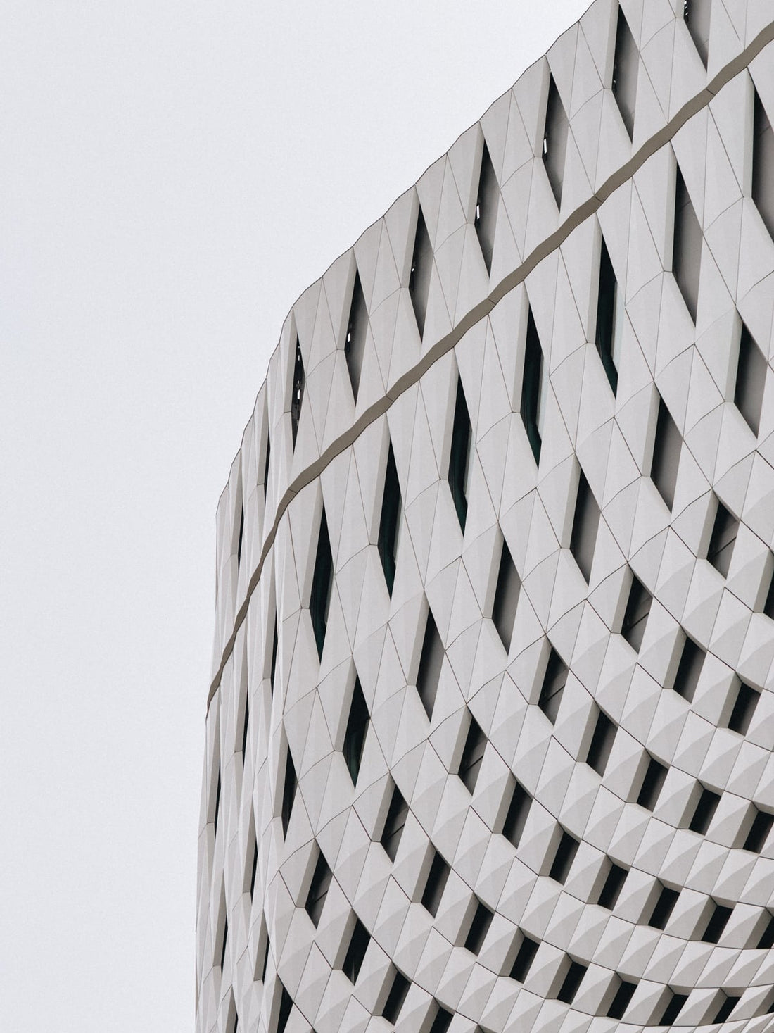 7 Easy Tips for Natural-Looking Photos on iPhone