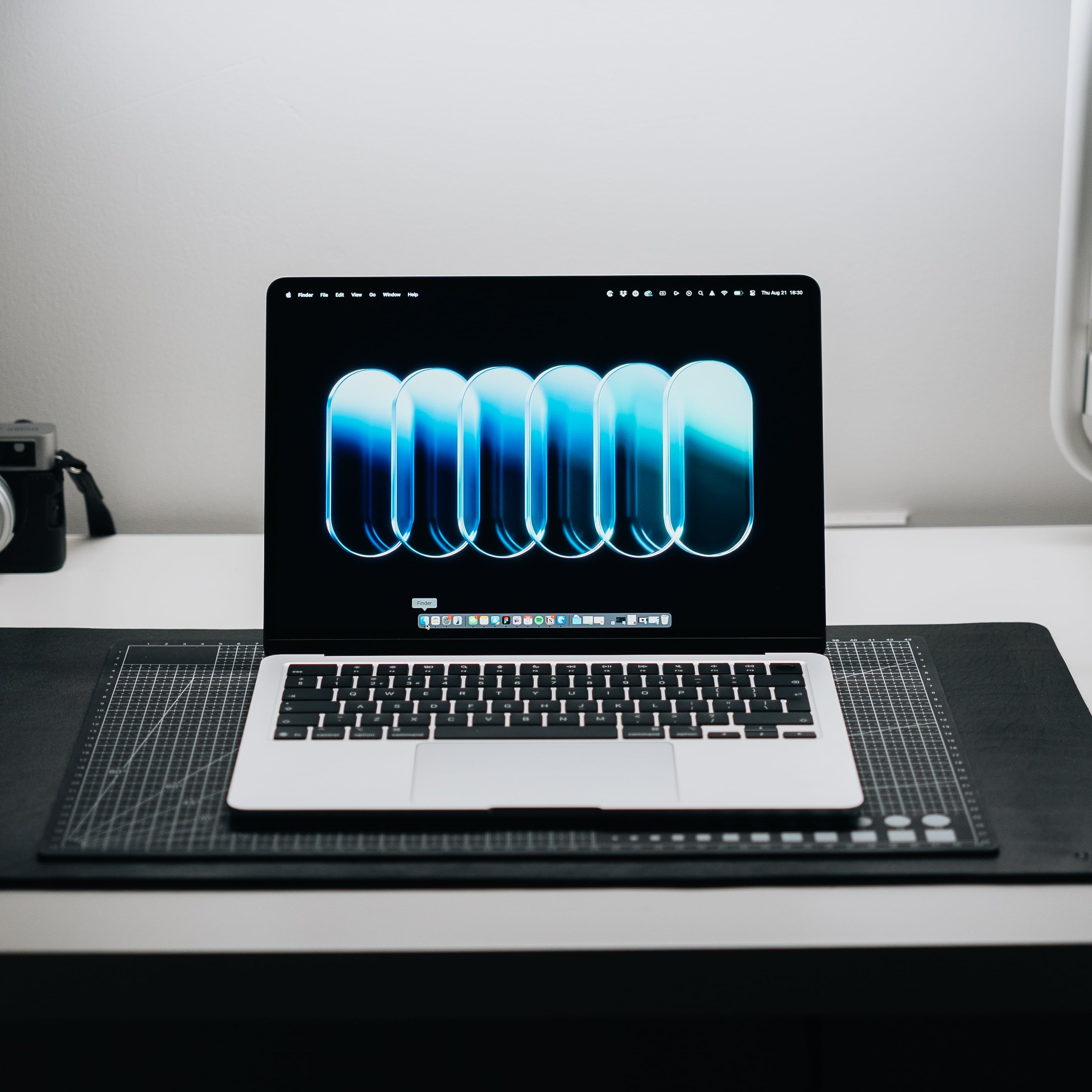 3D Palette Wallpaper Pack