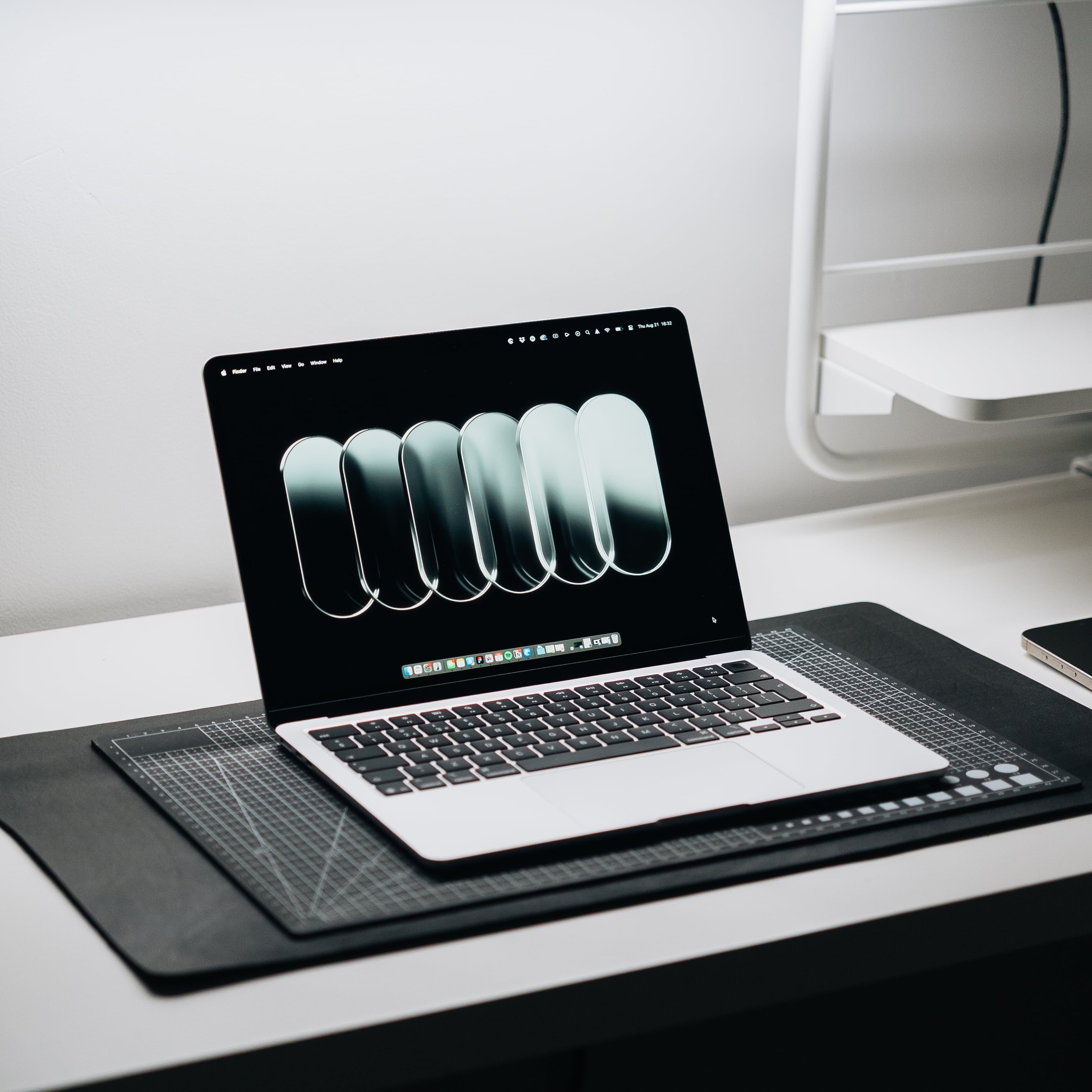 3D Palette Wallpaper Pack